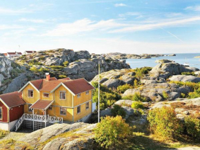 5 star holiday home in Sk rhamn in Skärhamn